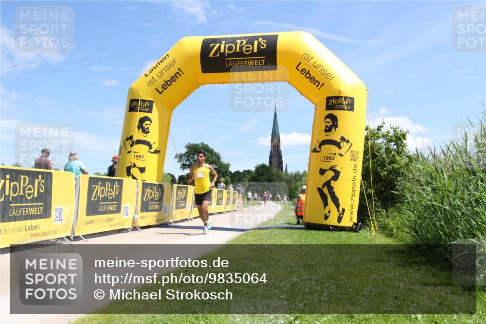 21.06.2026 - Viking Triathlon Michael Strokosch http://msf.ph/oto/9835064 21.06.2026 13:14:59 Laufen 411, 665 meine-sportfotos.de