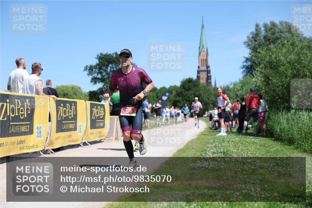 21.06.2026 - Viking Triathlon Michael Strokosch http://msf.ph/oto/9835070 21.06.2026 14:08:11 Laufen 214, 239, 328, 332 meine-sportfotos.de
