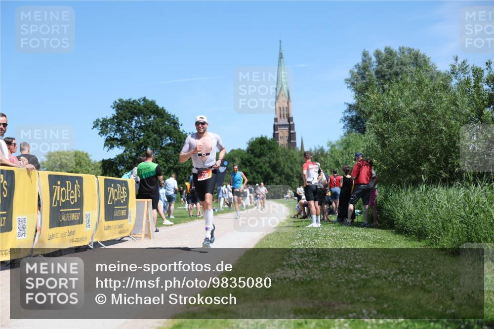 21.06.2026 - Viking Triathlon Michael Strokosch http://msf.ph/oto/9835080 21.06.2026 14:08:16 Laufen 239, 306 meine-sportfotos.de