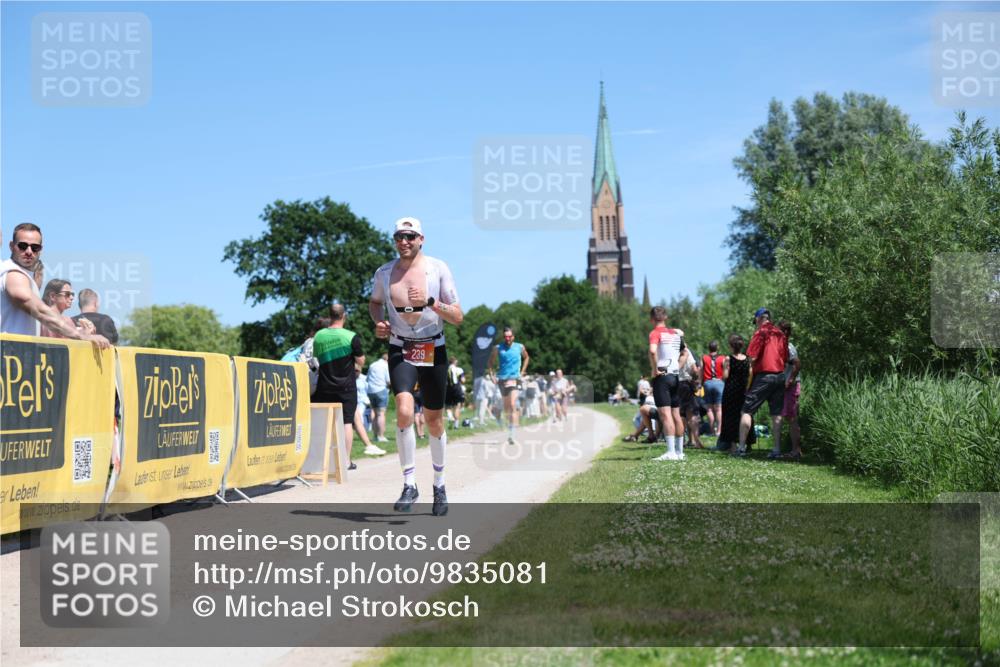 21.06.2026 - Viking Triathlon Michael Strokosch http://msf.ph/oto/9835081 21.06.2026 14:08:16 Laufen 239, 306 meine-sportfotos.de