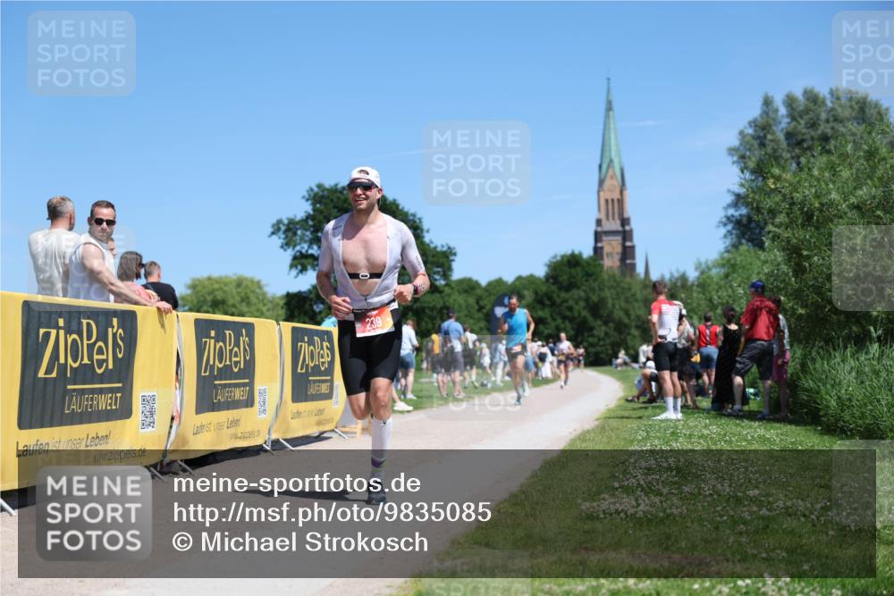 21.06.2026 - Viking Triathlon Michael Strokosch http://msf.ph/oto/9835085 21.06.2026 14:08:17 Laufen 239, 306 meine-sportfotos.de