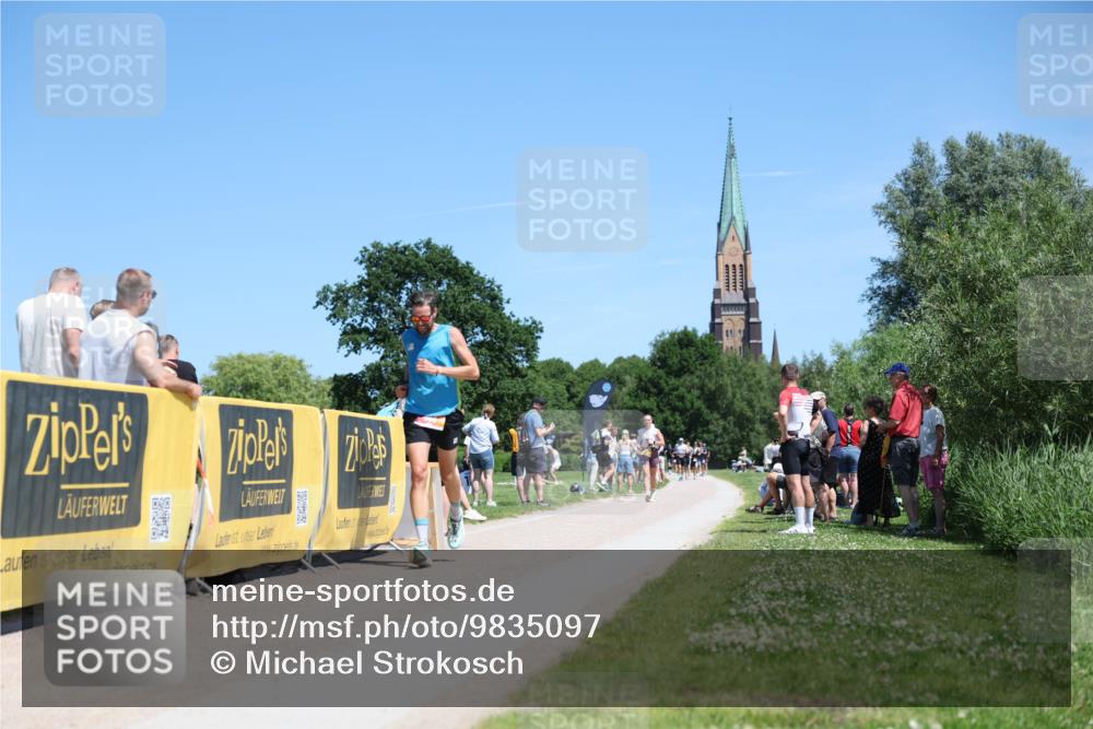 21.06.2026 - Viking Triathlon Michael Strokosch http://msf.ph/oto/9835097 21.06.2026 14:08:20 Laufen 239, 306 meine-sportfotos.de