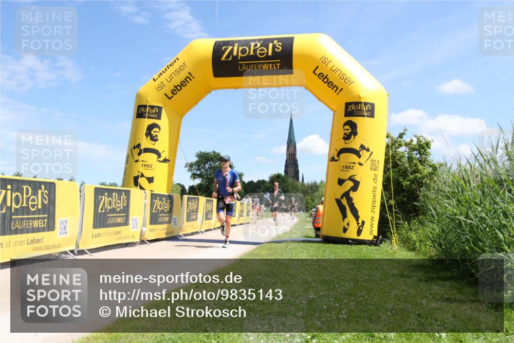 21.06.2026 - Viking Triathlon Michael Strokosch http://msf.ph/oto/9835143 21.06.2026 13:17:49 Laufen 474 meine-sportfotos.de