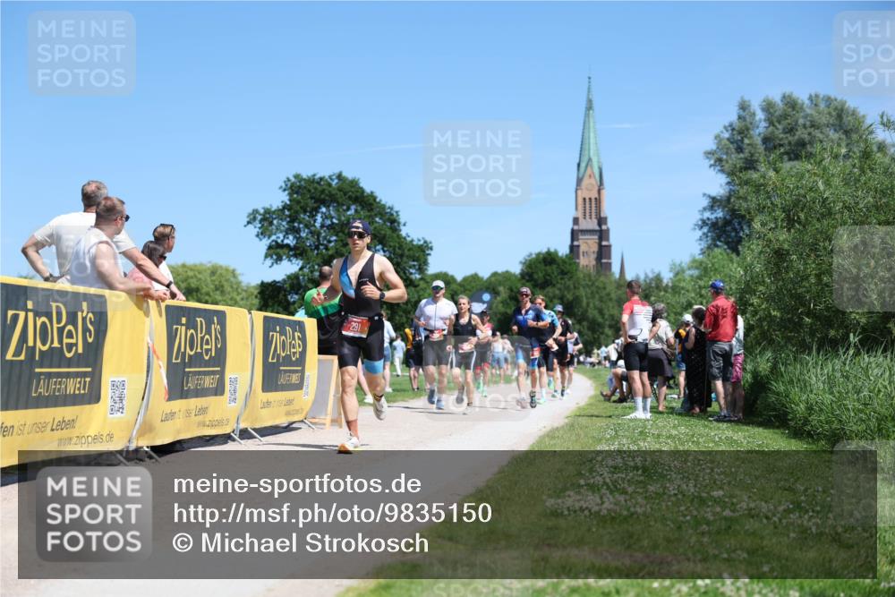 21.06.2026 - Viking Triathlon Michael Strokosch http://msf.ph/oto/9835150 21.06.2026 14:08:41 Laufen 103, 254, 291, 309, 404, 429, 520, 561 meine-sportfotos.de