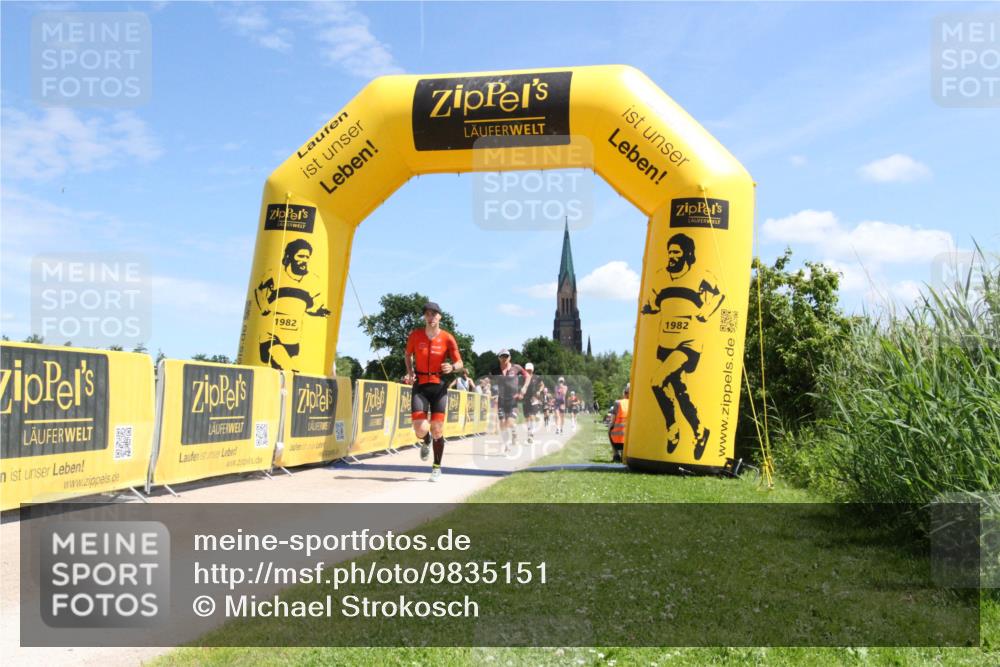 21.06.2026 - Viking Triathlon Michael Strokosch http://msf.ph/oto/9835151 21.06.2026 13:18:01 Laufen 33, 156, 376, 545 meine-sportfotos.de