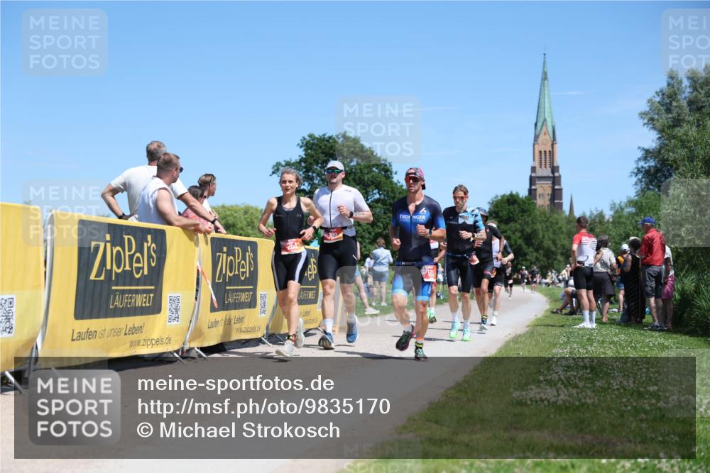 21.06.2026 - Viking Triathlon Michael Strokosch http://msf.ph/oto/9835170 21.06.2026 14:08:45 Laufen 103, 254, 291, 309, 404, 429, 520, 561 meine-sportfotos.de