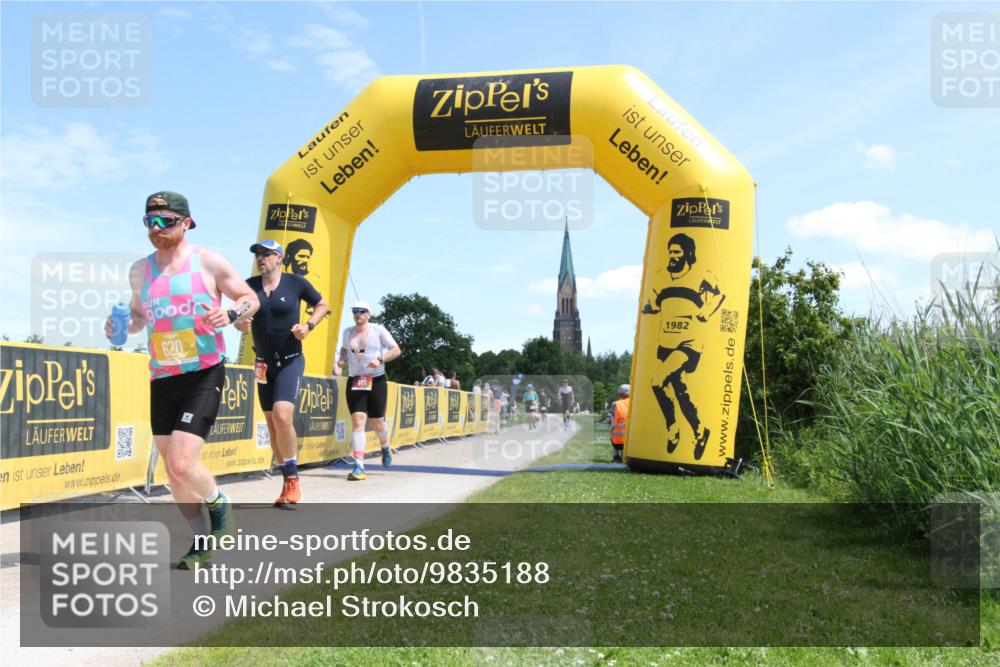 21.06.2026 - Viking Triathlon Michael Strokosch http://msf.ph/oto/9835188 21.06.2026 13:19:14 Laufen 241, 482, 489, 620 meine-sportfotos.de