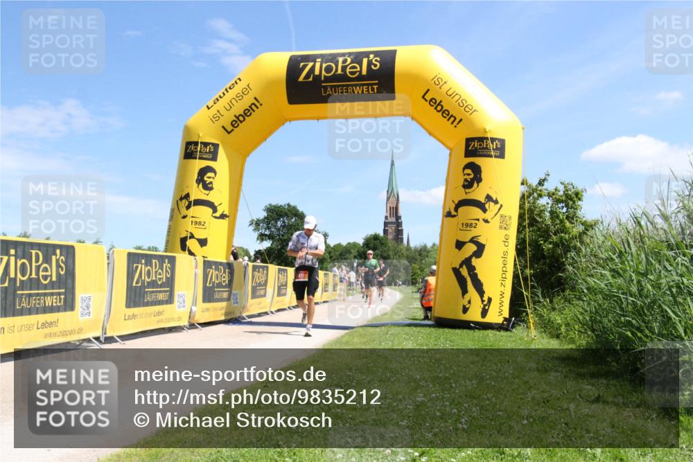 21.06.2026 - Viking Triathlon Michael Strokosch http://msf.ph/oto/9835212 21.06.2026 13:20:51 Laufen 497 meine-sportfotos.de