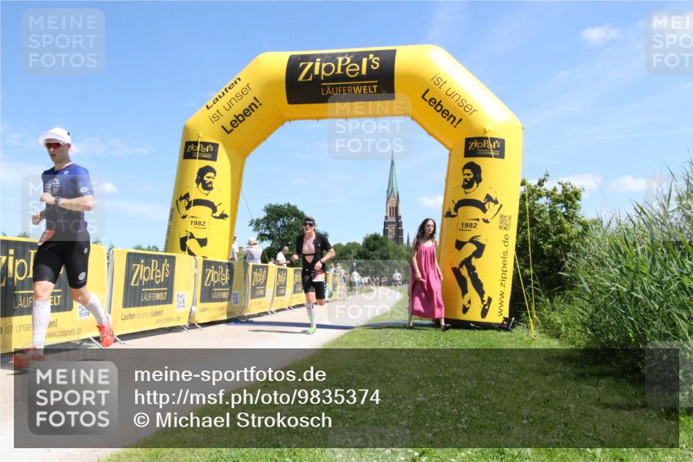 21.06.2026 - Viking Triathlon Michael Strokosch http://msf.ph/oto/9835374 21.06.2026 13:27:09 Laufen 27, 242 meine-sportfotos.de