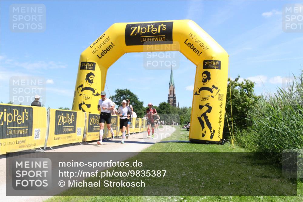 21.06.2026 - Viking Triathlon Michael Strokosch http://msf.ph/oto/9835387 21.06.2026 13:27:35 Laufen 449, 479, 509 meine-sportfotos.de
