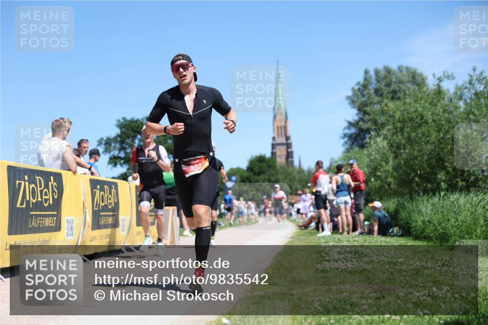 21.06.2026 - Viking Triathlon Michael Strokosch http://msf.ph/oto/9835542 21.06.2026 14:10:58 Laufen 65, 280, 300, 302, 334 meine-sportfotos.de