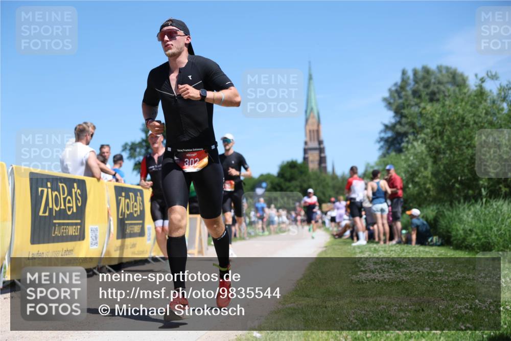 21.06.2026 - Viking Triathlon Michael Strokosch http://msf.ph/oto/9835544 21.06.2026 14:10:58 Laufen 65, 280, 300, 302, 334 meine-sportfotos.de