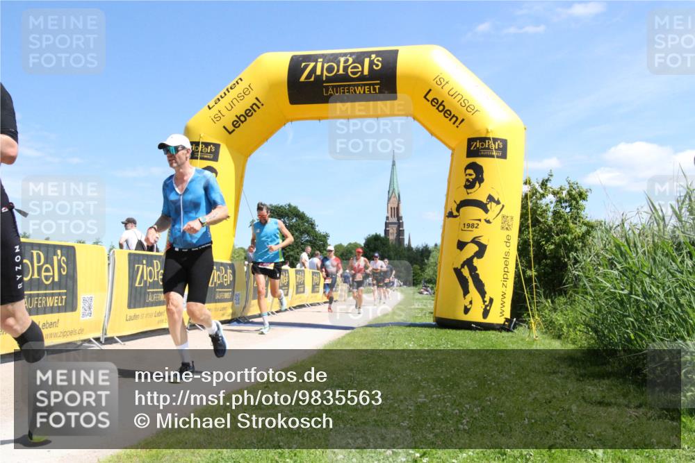 21.06.2026 - Viking Triathlon Michael Strokosch http://msf.ph/oto/9835563 21.06.2026 13:34:54 Laufen 8, 134, 306, 391, 561, 563 meine-sportfotos.de