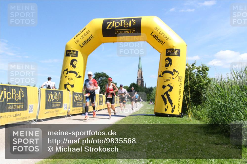 21.06.2026 - Viking Triathlon Michael Strokosch http://msf.ph/oto/9835568 21.06.2026 13:34:56 Laufen 8, 134, 144, 306, 332, 353, 391, 563 meine-sportfotos.de