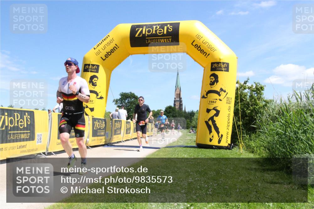 21.06.2026 - Viking Triathlon Michael Strokosch http://msf.ph/oto/9835573 21.06.2026 13:34:59 Laufen 82, 144, 306, 332, 353 meine-sportfotos.de