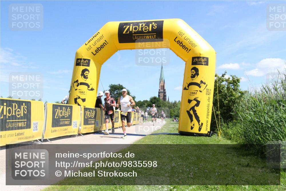 21.06.2026 - Viking Triathlon Michael Strokosch http://msf.ph/oto/9835598 21.06.2026 13:35:48 Laufen 325, 394, 633 meine-sportfotos.de
