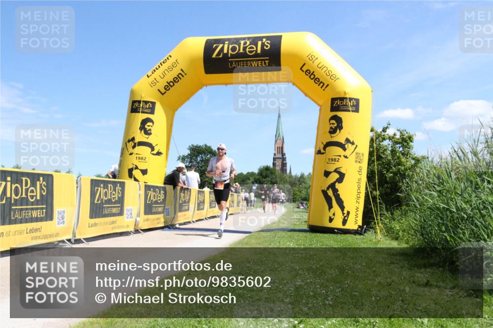 21.06.2026 - Viking Triathlon Michael Strokosch http://msf.ph/oto/9835602 21.06.2026 13:35:52 Laufen 239, 325, 633 meine-sportfotos.de