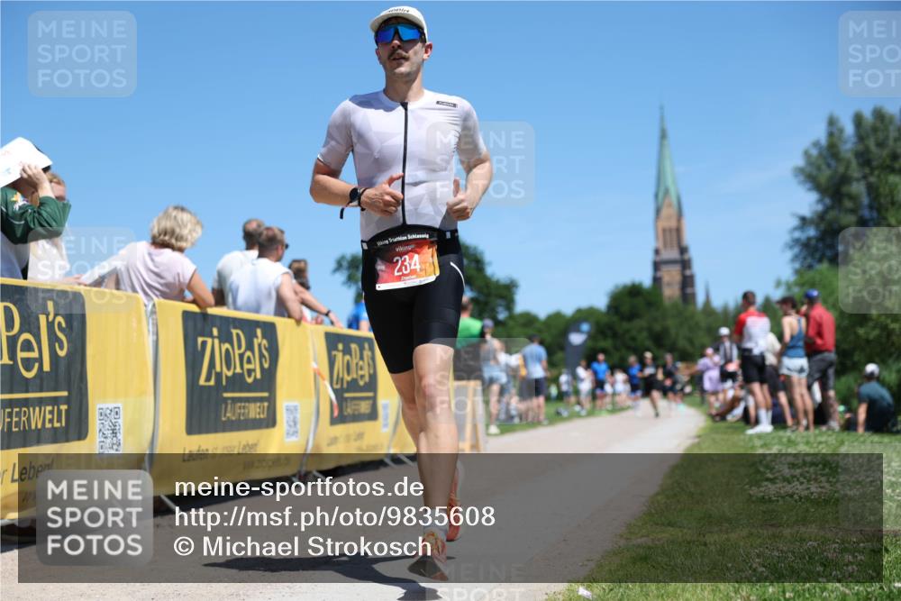 21.06.2026 - Viking Triathlon Michael Strokosch http://msf.ph/oto/9835608 21.06.2026 14:11:13 Laufen 100, 234 meine-sportfotos.de