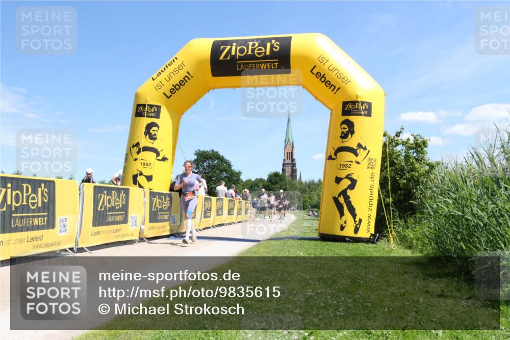 21.06.2026 - Viking Triathlon Michael Strokosch http://msf.ph/oto/9835615 21.06.2026 13:36:20 Laufen 243, 358 meine-sportfotos.de