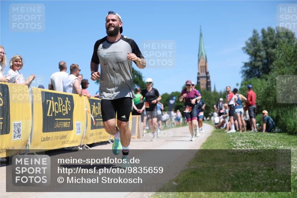 21.06.2026 - Viking Triathlon Michael Strokosch http://msf.ph/oto/9835659 21.06.2026 14:11:29 Laufen 16, 177, 233, 563, 670 meine-sportfotos.de