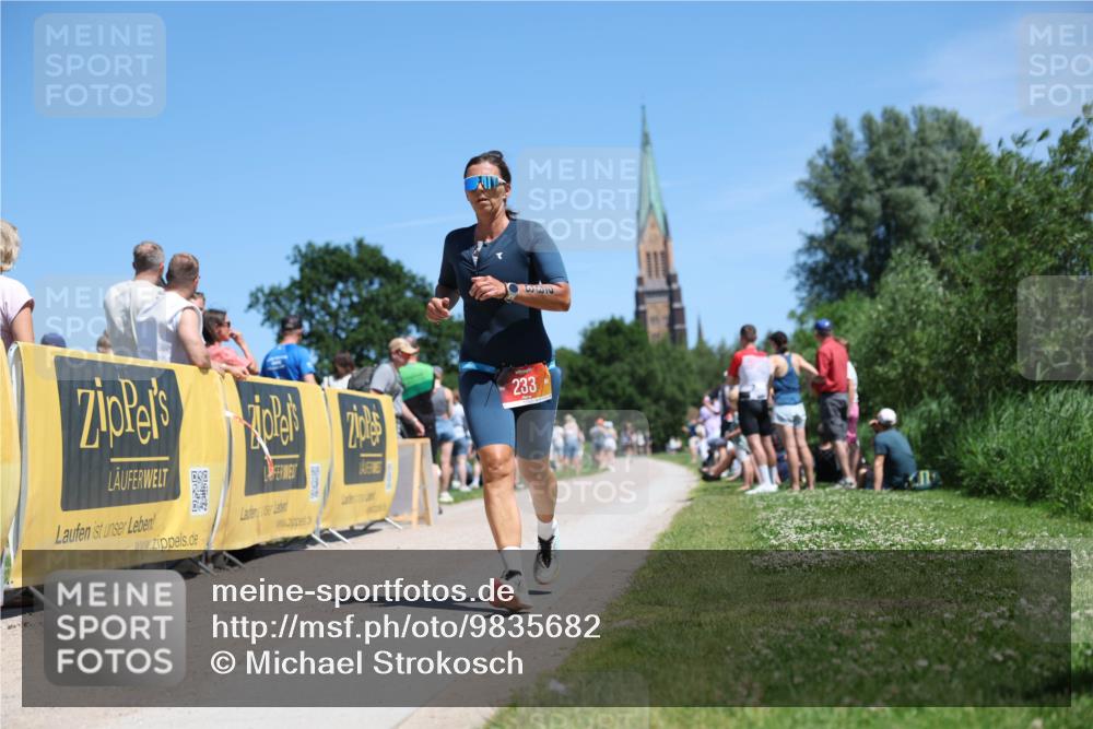 21.06.2026 - Viking Triathlon Michael Strokosch http://msf.ph/oto/9835682 21.06.2026 14:11:34 Laufen 177, 233, 563 meine-sportfotos.de