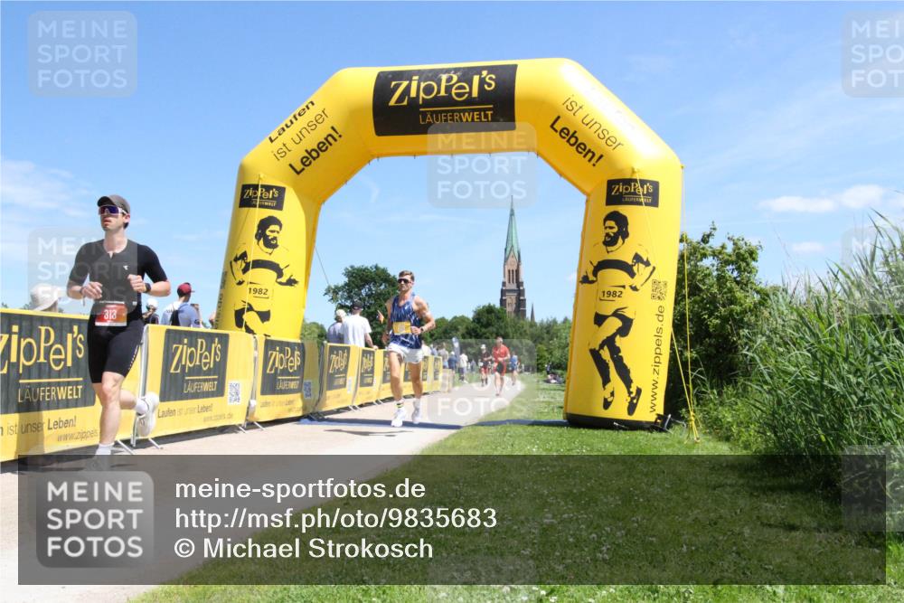 21.06.2026 - Viking Triathlon Michael Strokosch http://msf.ph/oto/9835683 21.06.2026 13:38:15 Laufen 313, 613 meine-sportfotos.de