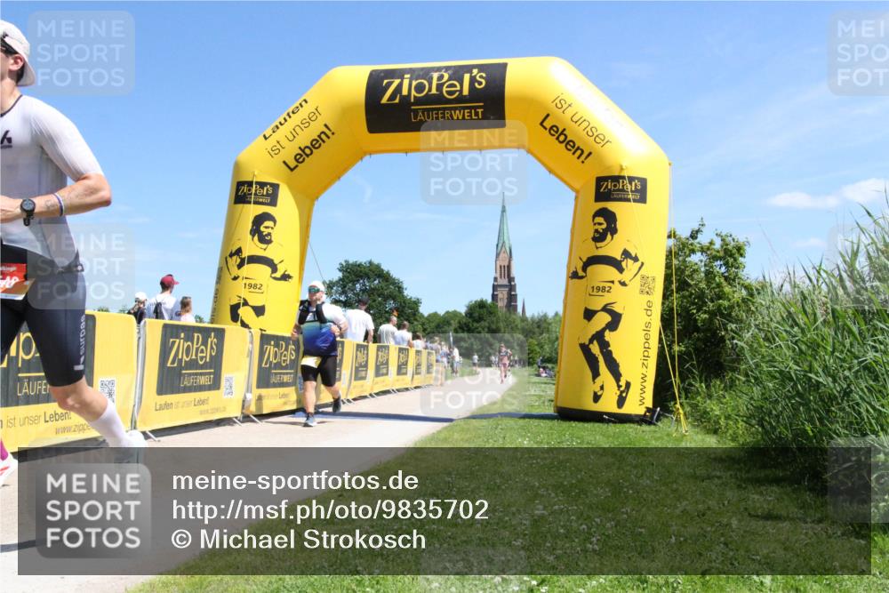 21.06.2026 - Viking Triathlon Michael Strokosch http://msf.ph/oto/9835702 21.06.2026 13:38:50 Laufen 548, 638 meine-sportfotos.de