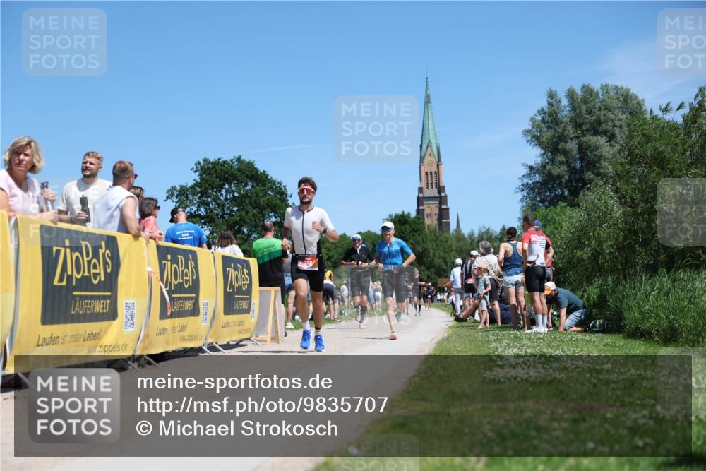21.06.2026 - Viking Triathlon Michael Strokosch http://msf.ph/oto/9835707 21.06.2026 14:11:59 Laufen 66, 366, 440 meine-sportfotos.de