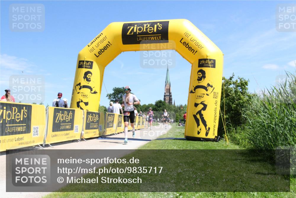 21.06.2026 - Viking Triathlon Michael Strokosch http://msf.ph/oto/9835717 21.06.2026 13:39:35 Laufen 348 meine-sportfotos.de