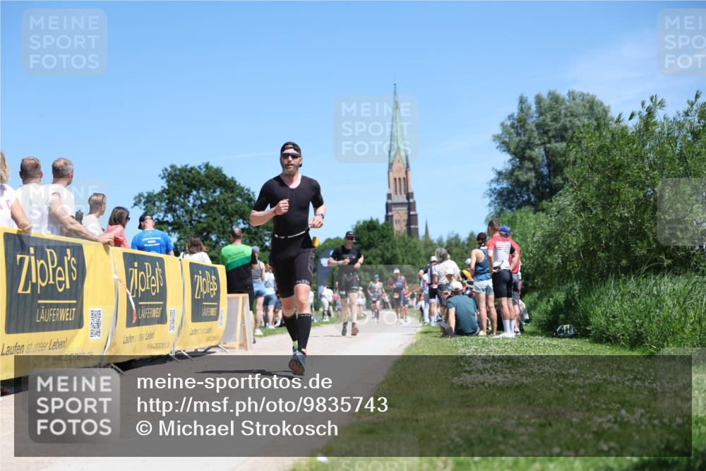 21.06.2026 - Viking Triathlon Michael Strokosch http://msf.ph/oto/9835743 21.06.2026 14:12:09 Laufen 311, 337, 372 meine-sportfotos.de