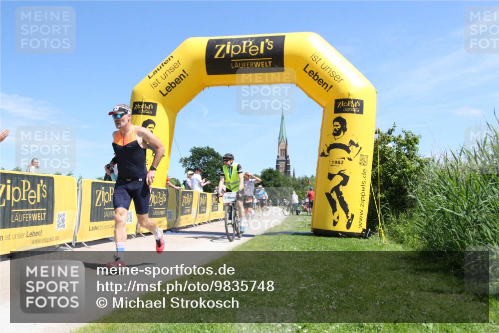 21.06.2026 - Viking Triathlon Michael Strokosch http://msf.ph/oto/9835748 21.06.2026 13:40:23 Laufen 54, 472 meine-sportfotos.de