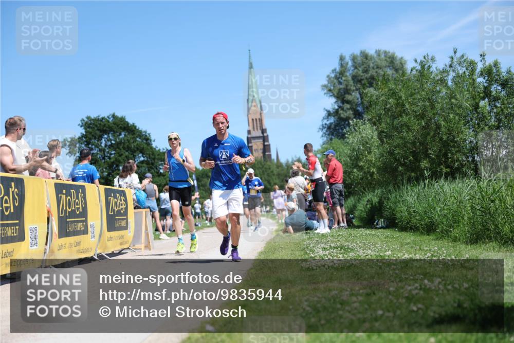 21.06.2026 - Viking Triathlon Michael Strokosch http://msf.ph/oto/9835944 21.06.2026 14:13:26 Laufen 359, 400, 533, 602, 608, 652, 665, 668 meine-sportfotos.de