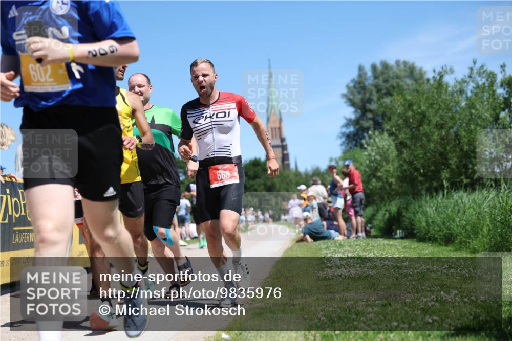 21.06.2026 - Viking Triathlon Michael Strokosch http://msf.ph/oto/9835976 21.06.2026 14:13:33 Laufen 516, 533, 602, 652, 665 meine-sportfotos.de