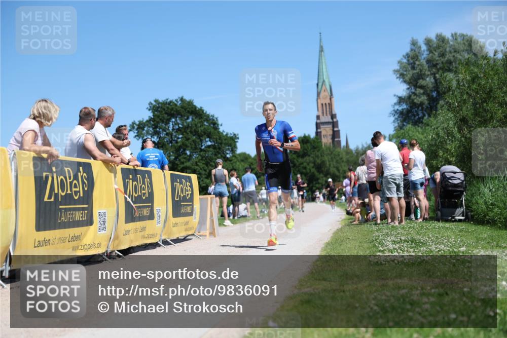21.06.2026 - Viking Triathlon Michael Strokosch http://msf.ph/oto/9836091 21.06.2026 14:15:05 Laufen 24, 410 meine-sportfotos.de