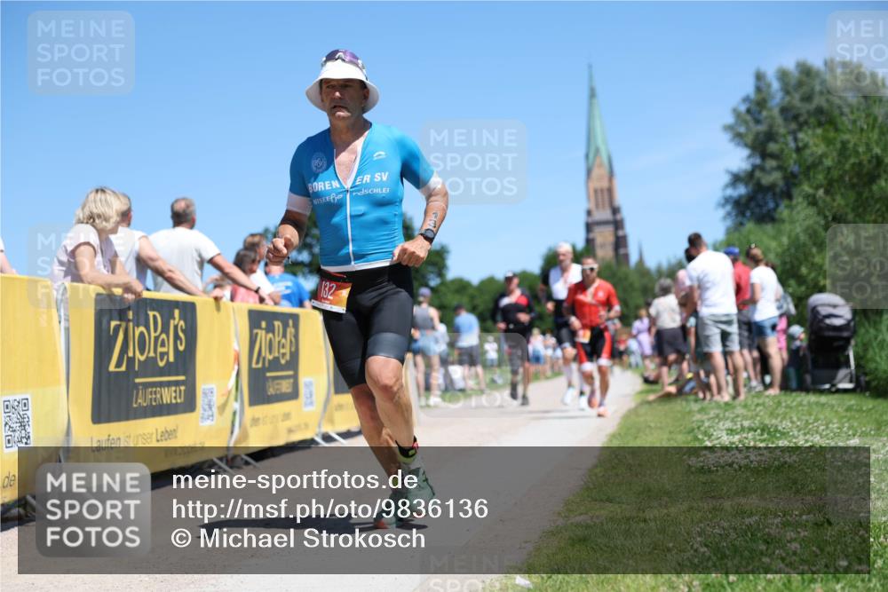 21.06.2026 - Viking Triathlon Michael Strokosch http://msf.ph/oto/9836136 21.06.2026 14:15:38 Laufen 30, 83, 132, 208, 375 meine-sportfotos.de