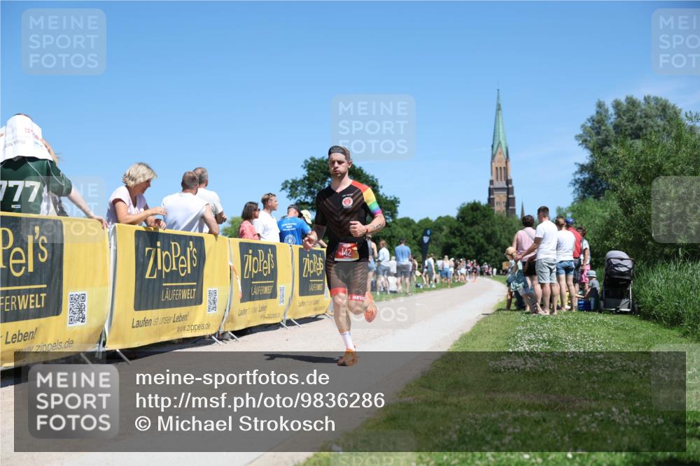 21.06.2026 - Viking Triathlon Michael Strokosch http://msf.ph/oto/9836286 21.06.2026 14:17:15 Laufen 142 meine-sportfotos.de