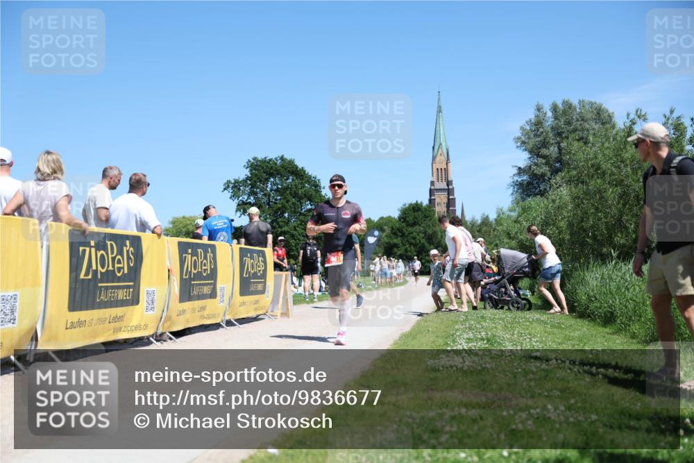 21.06.2026 - Viking Triathlon Michael Strokosch http://msf.ph/oto/9836677 21.06.2026 14:22:21 Laufen 44 meine-sportfotos.de