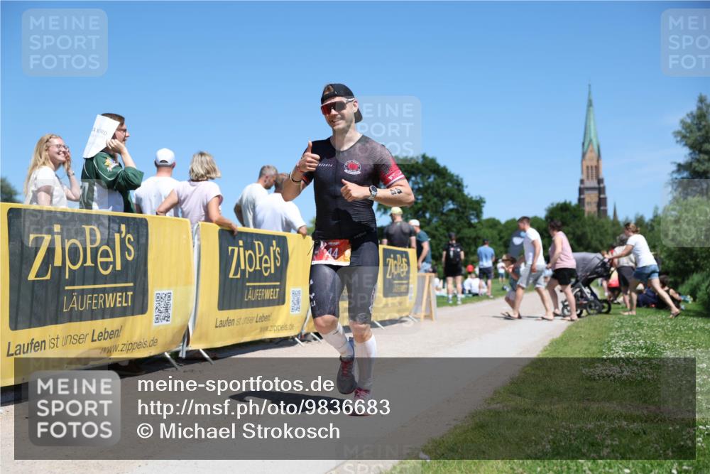 21.06.2026 - Viking Triathlon Michael Strokosch http://msf.ph/oto/9836683 21.06.2026 14:22:23 Laufen 44 meine-sportfotos.de