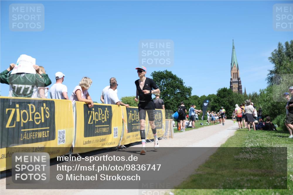 21.06.2026 - Viking Triathlon Michael Strokosch http://msf.ph/oto/9836747 21.06.2026 14:23:13 Laufen 72, 225, 363 meine-sportfotos.de