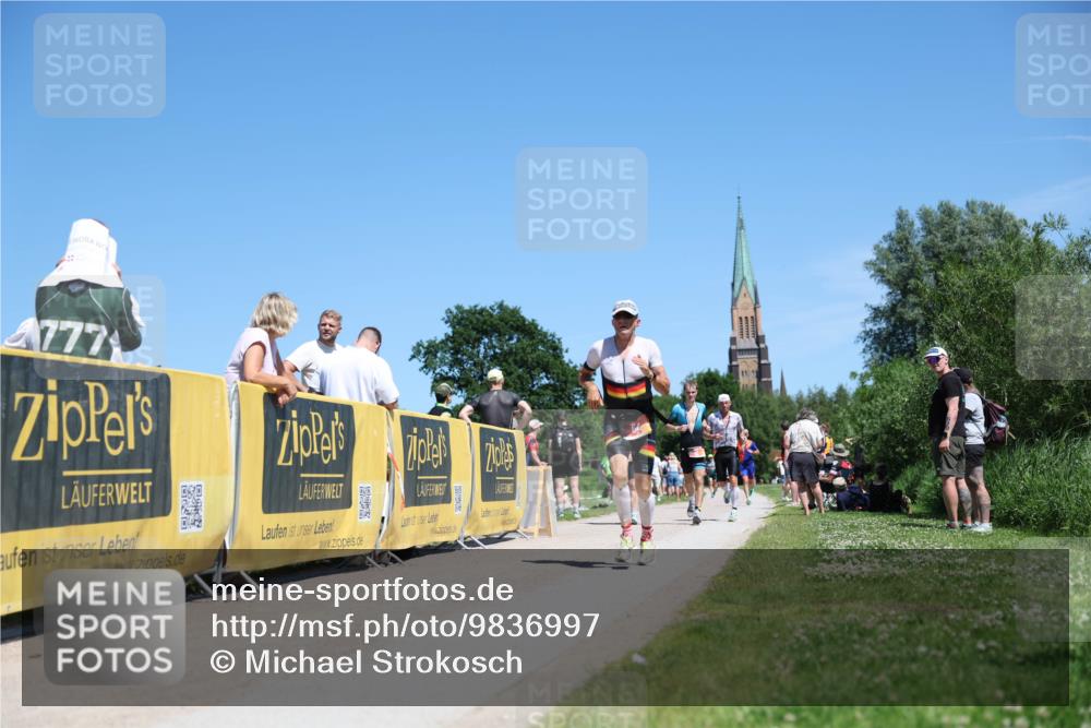 21.06.2026 - Viking Triathlon Michael Strokosch http://msf.ph/oto/9836997 21.06.2026 14:26:24 Laufen 64, 87, 139, 200, 407, 542 meine-sportfotos.de