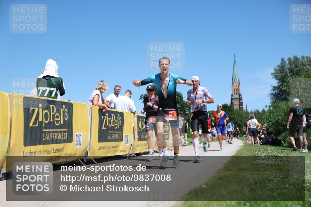 21.06.2026 - Viking Triathlon Michael Strokosch http://msf.ph/oto/9837008 21.06.2026 14:26:28 Laufen 64, 87, 139, 200, 407, 542 meine-sportfotos.de