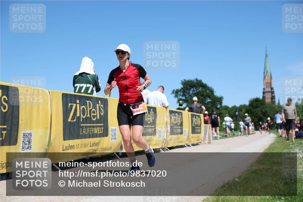 21.06.2026 - Viking Triathlon Michael Strokosch http://msf.ph/oto/9837020 21.06.2026 14:26:33 Laufen 62, 542 meine-sportfotos.de