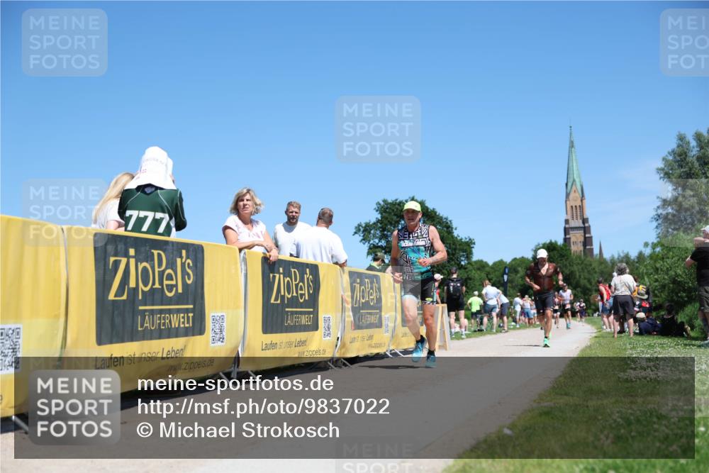 21.06.2026 - Viking Triathlon Michael Strokosch http://msf.ph/oto/9837022 21.06.2026 14:26:40 Laufen 62, 238 meine-sportfotos.de