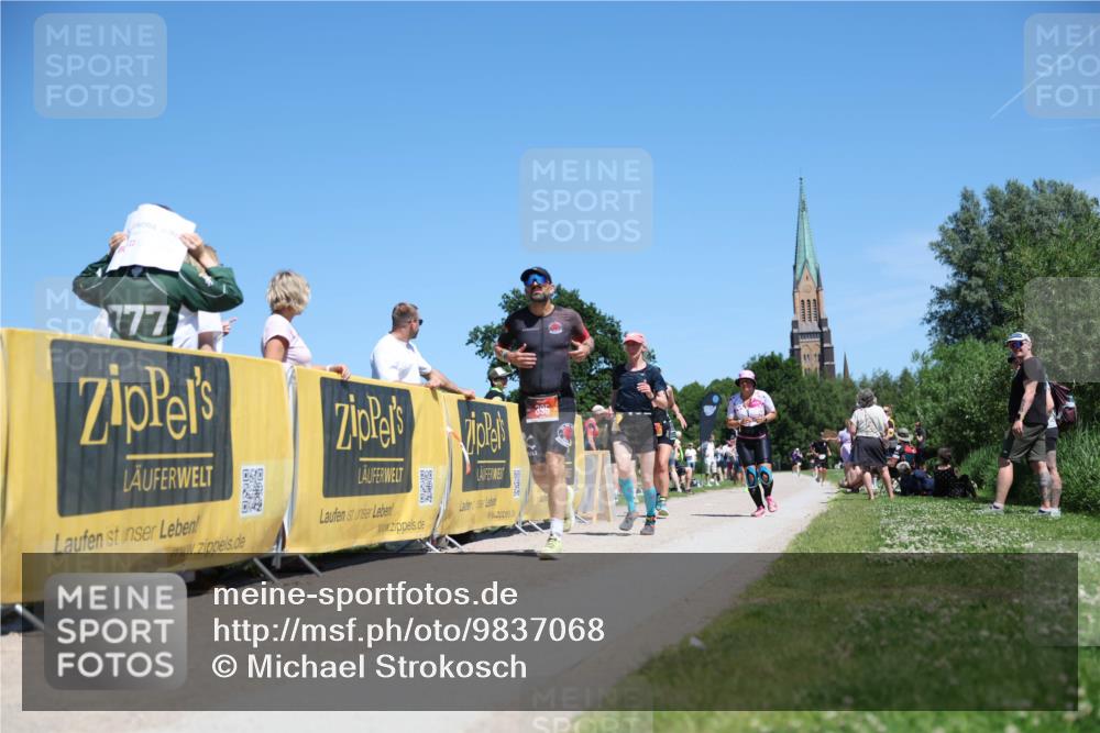 21.06.2026 - Viking Triathlon Michael Strokosch http://msf.ph/oto/9837068 21.06.2026 14:27:16 Laufen 97, 109, 395, 457, 541, 621 meine-sportfotos.de