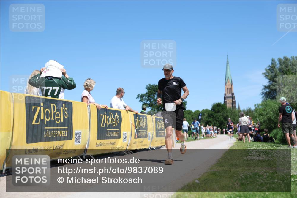 21.06.2026 - Viking Triathlon Michael Strokosch http://msf.ph/oto/9837089 21.06.2026 14:27:29 Laufen 362, 658 meine-sportfotos.de