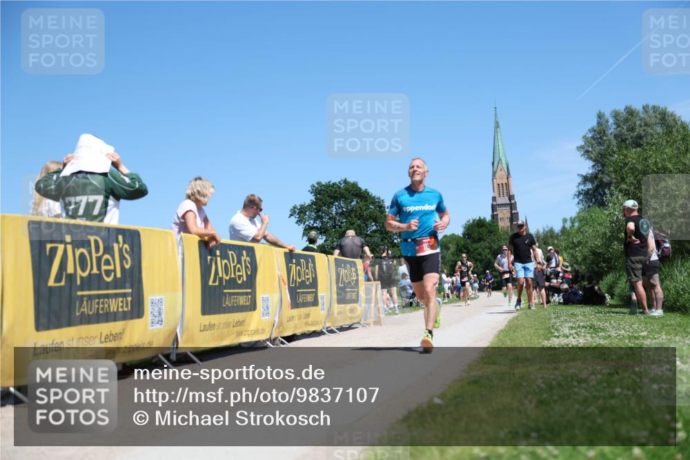 21.06.2026 - Viking Triathlon Michael Strokosch http://msf.ph/oto/9837107 21.06.2026 14:27:44 Laufen 116, 266, 487, 492, 663 meine-sportfotos.de