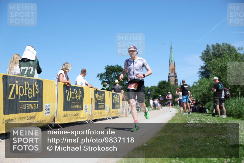 21.06.2026 - Viking Triathlon Michael Strokosch http://msf.ph/oto/9837118 21.06.2026 14:27:50 Laufen 266, 487, 571 meine-sportfotos.de