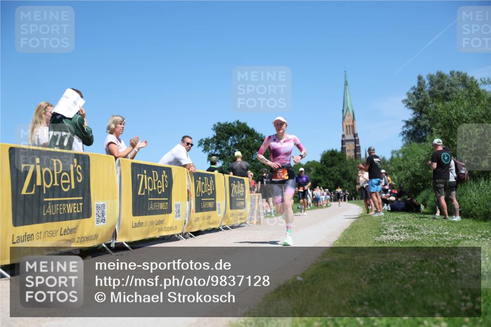 21.06.2026 - Viking Triathlon Michael Strokosch http://msf.ph/oto/9837128 21.06.2026 14:27:56 Laufen 141, 571 meine-sportfotos.de