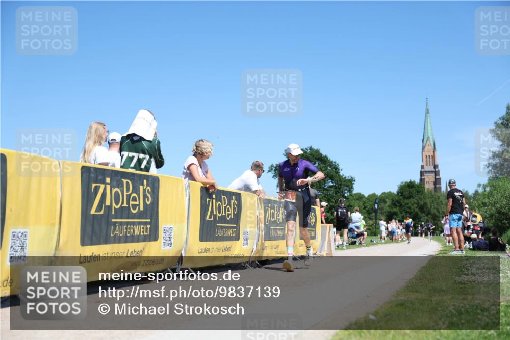 21.06.2026 - Viking Triathlon Michael Strokosch http://msf.ph/oto/9837139 21.06.2026 14:28:01 Laufen 141, 565 meine-sportfotos.de