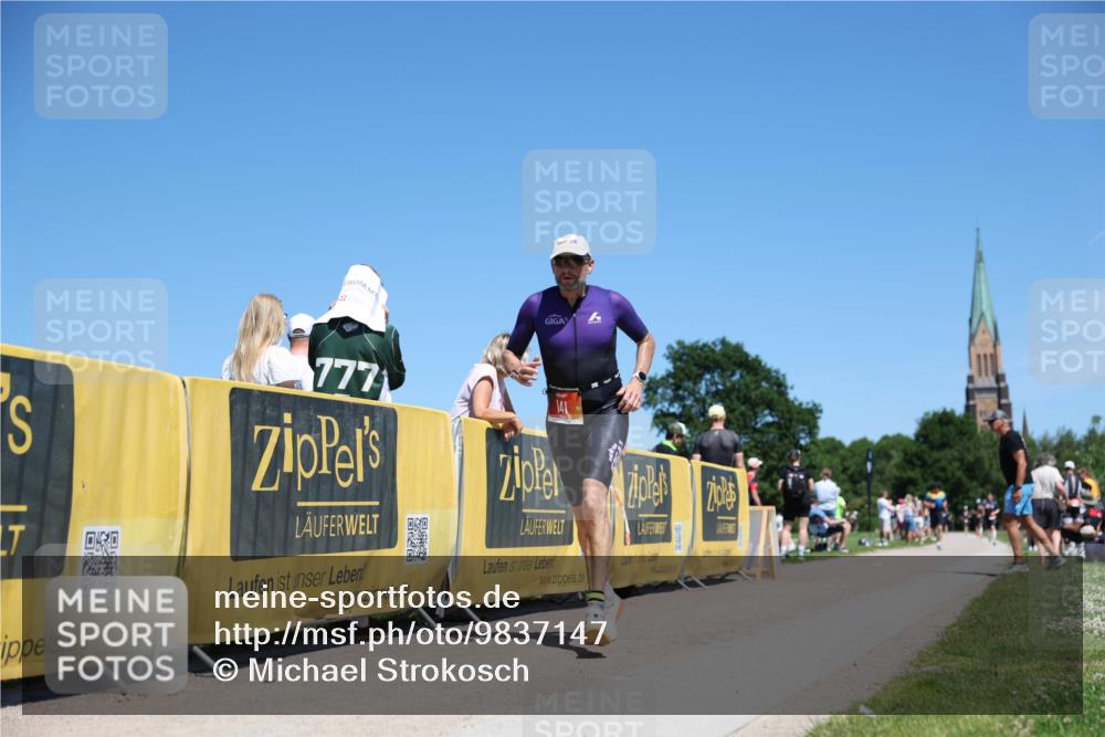 21.06.2026 - Viking Triathlon Michael Strokosch http://msf.ph/oto/9837147 21.06.2026 14:28:02 Laufen 141, 565 meine-sportfotos.de